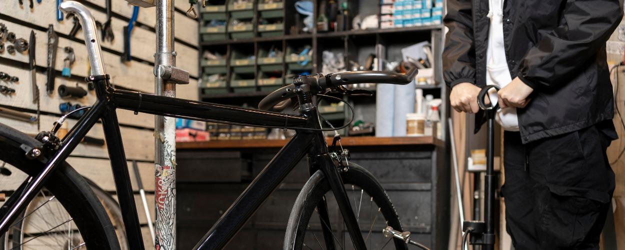 Operatore meccanico di biciclette