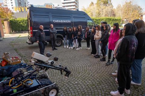 evento carabinieri casa di carita arrti e mestieri torino