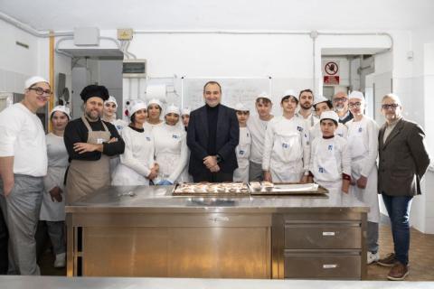 Visita del Sindaco Stefano Lo Russo alla sede di Torino